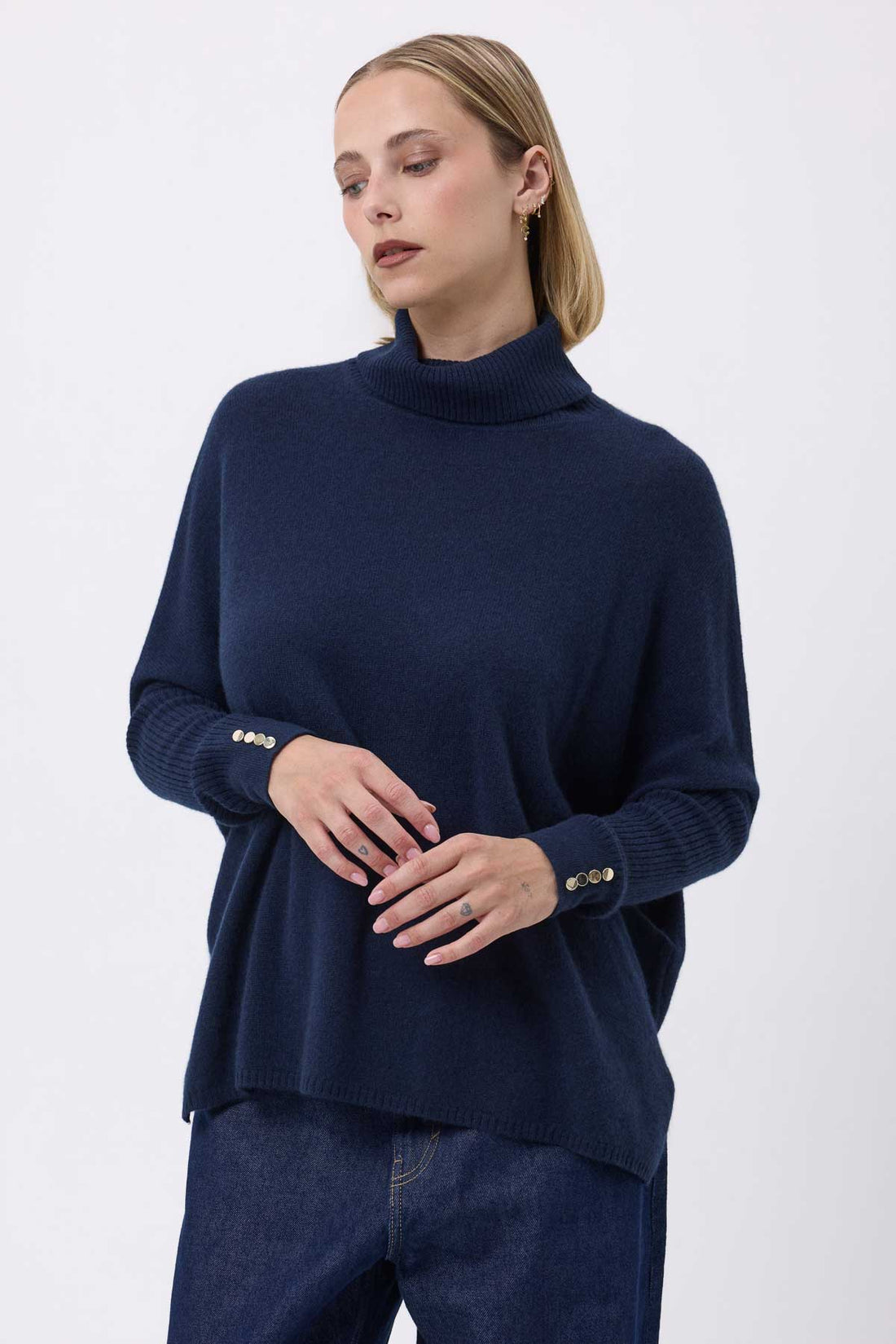 Rolanda bleu marine boutons dores