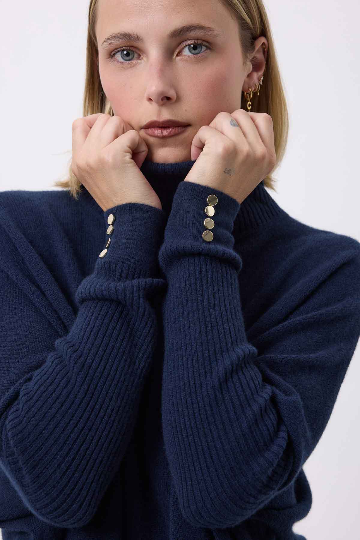 Rolanda bleu marine boutons dores
