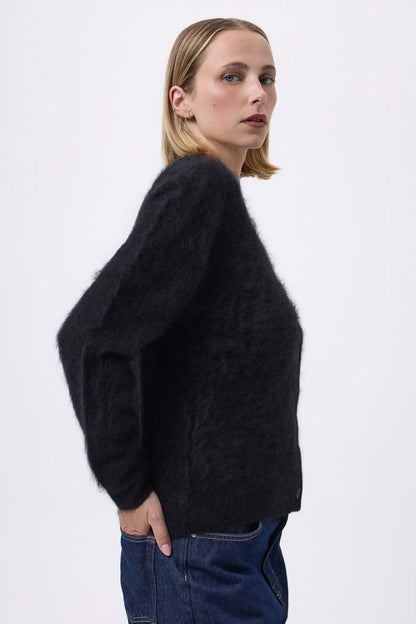 Tova noir
