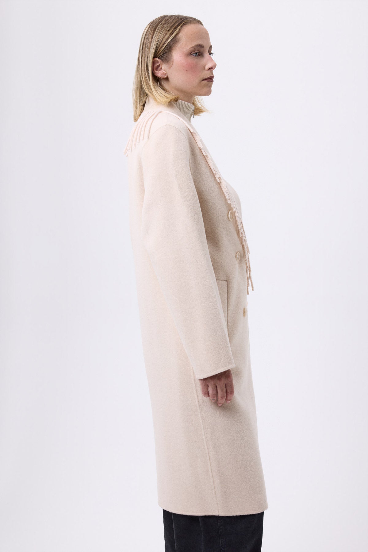 Yulia beige