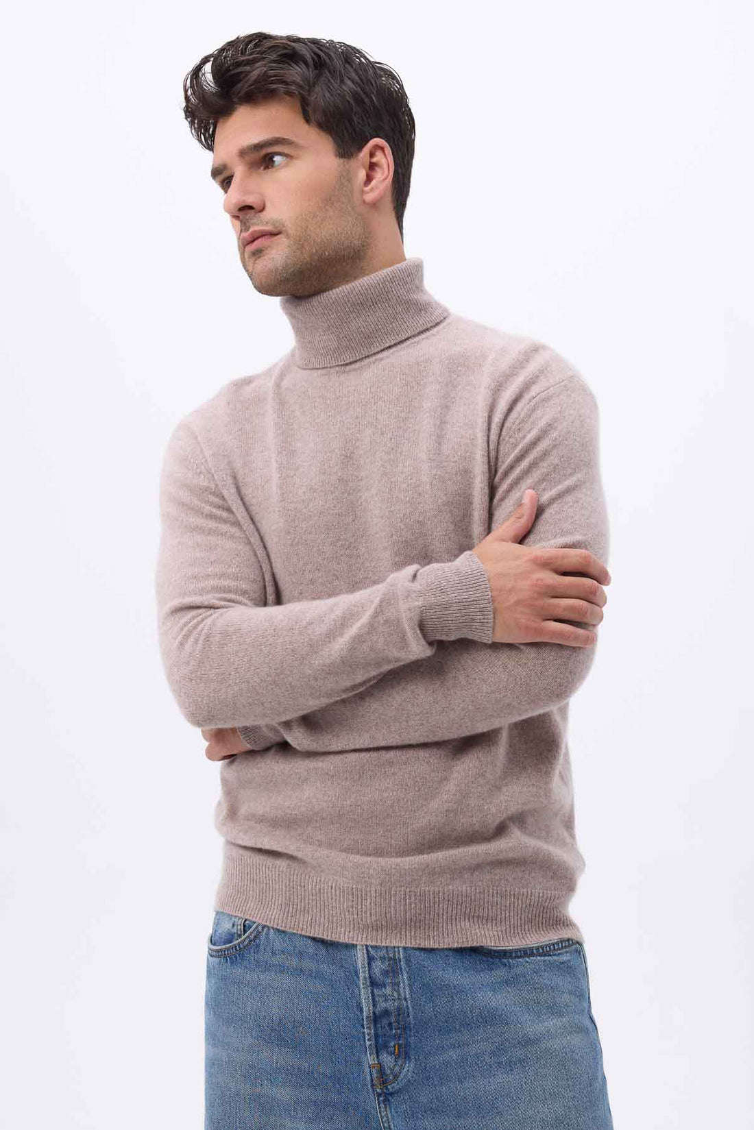Zachary taupe