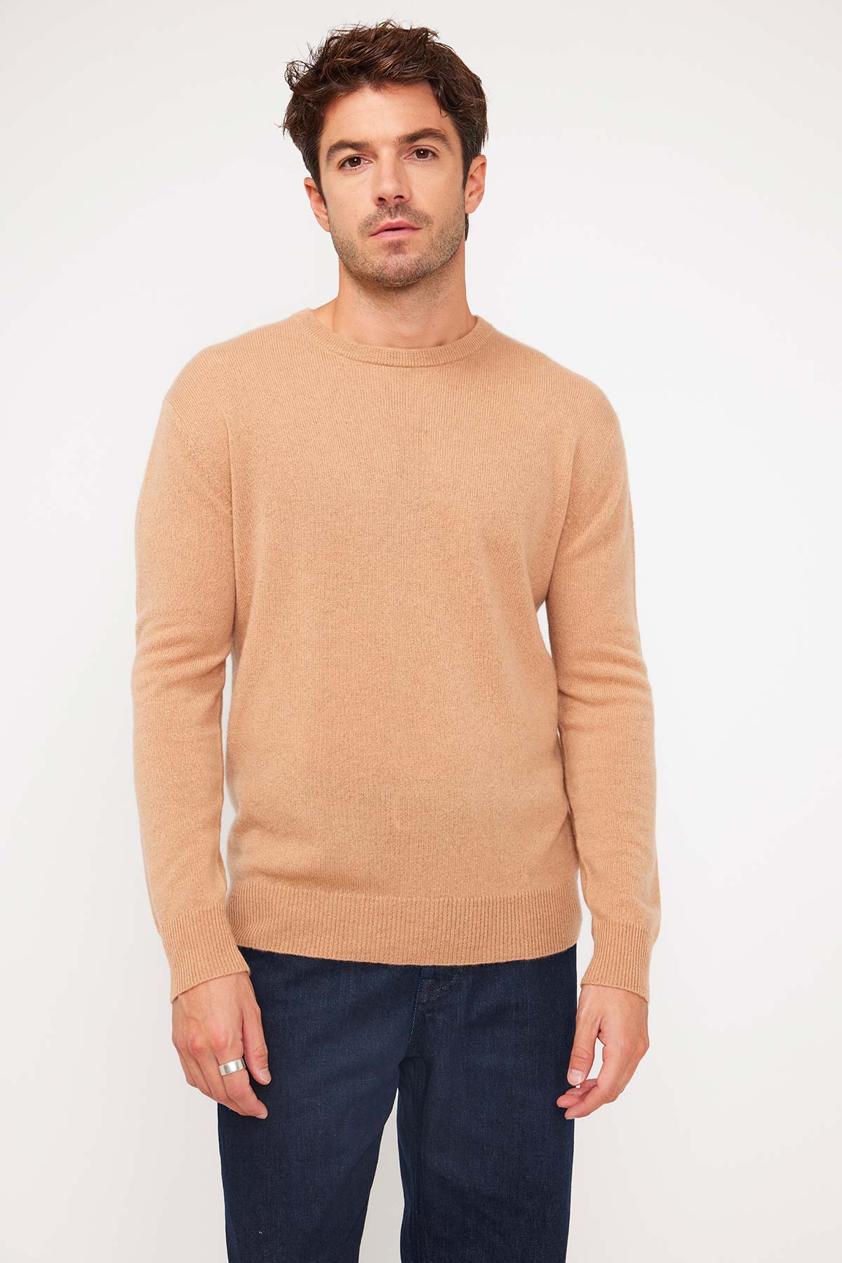 Zach beige