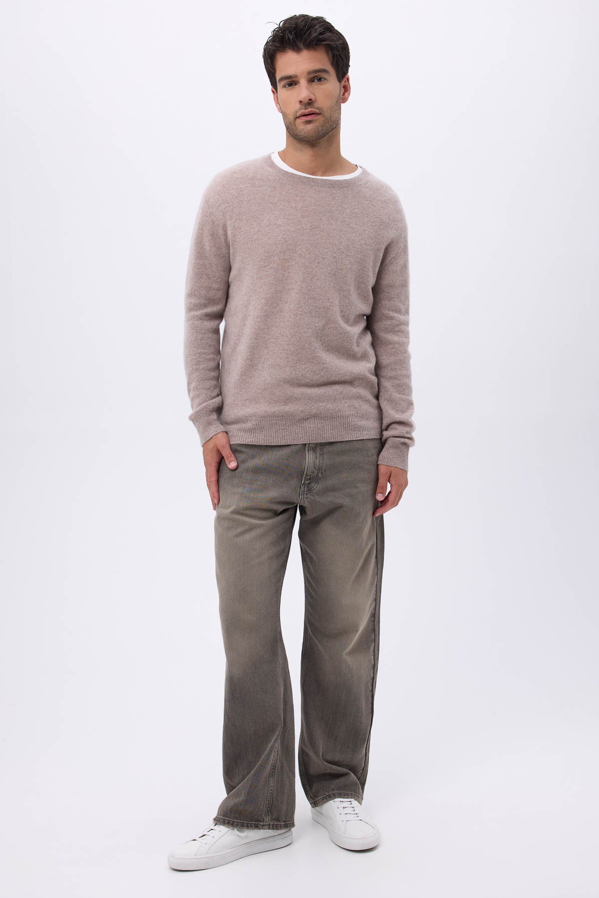 Zach taupe