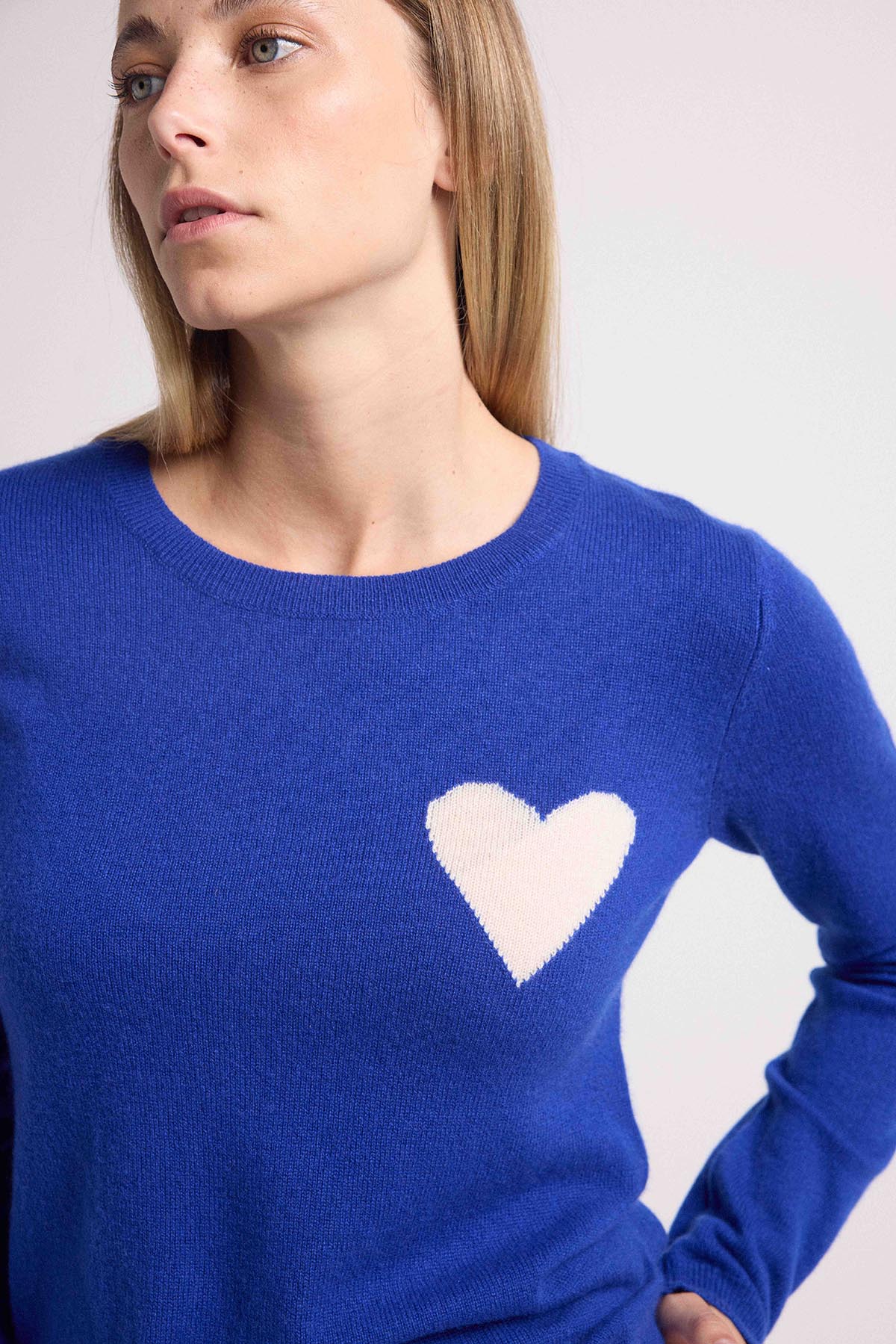 Zaphira bleu coeur blanc