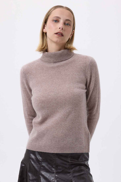 Zoe taupe