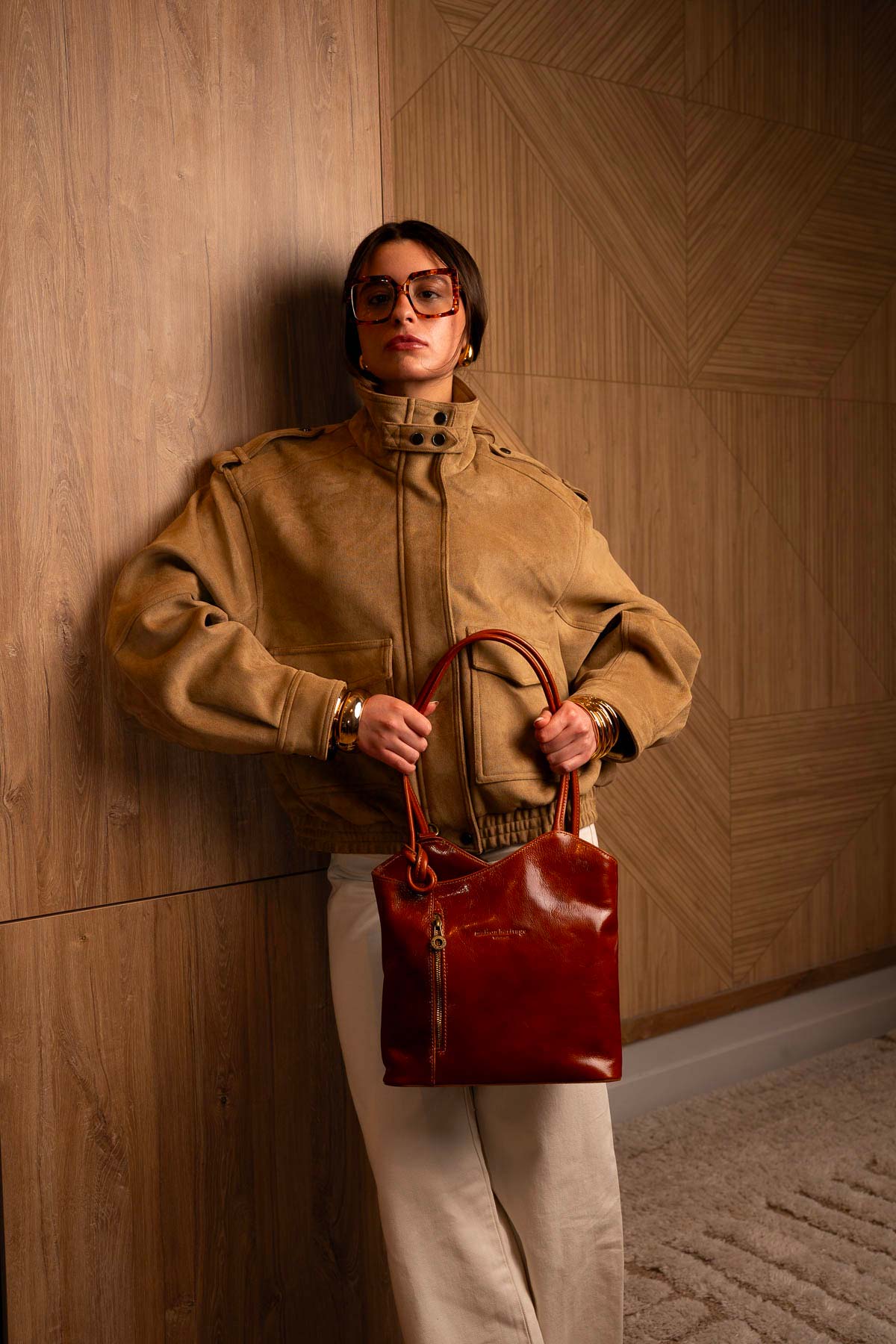 Lola Camel